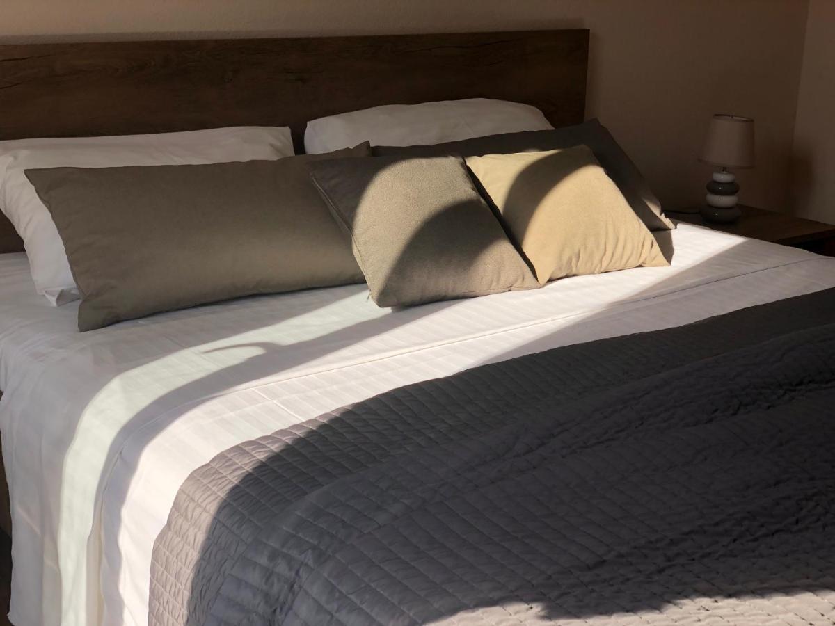 Bed & Breakfast Kurtic Supetar Eksteriør bilde